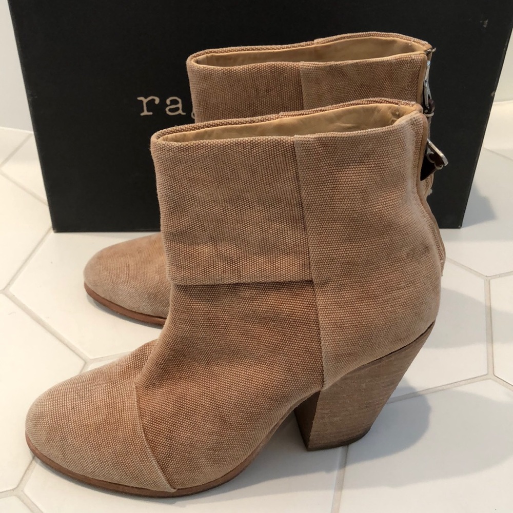Boots - Picture 2 of 5